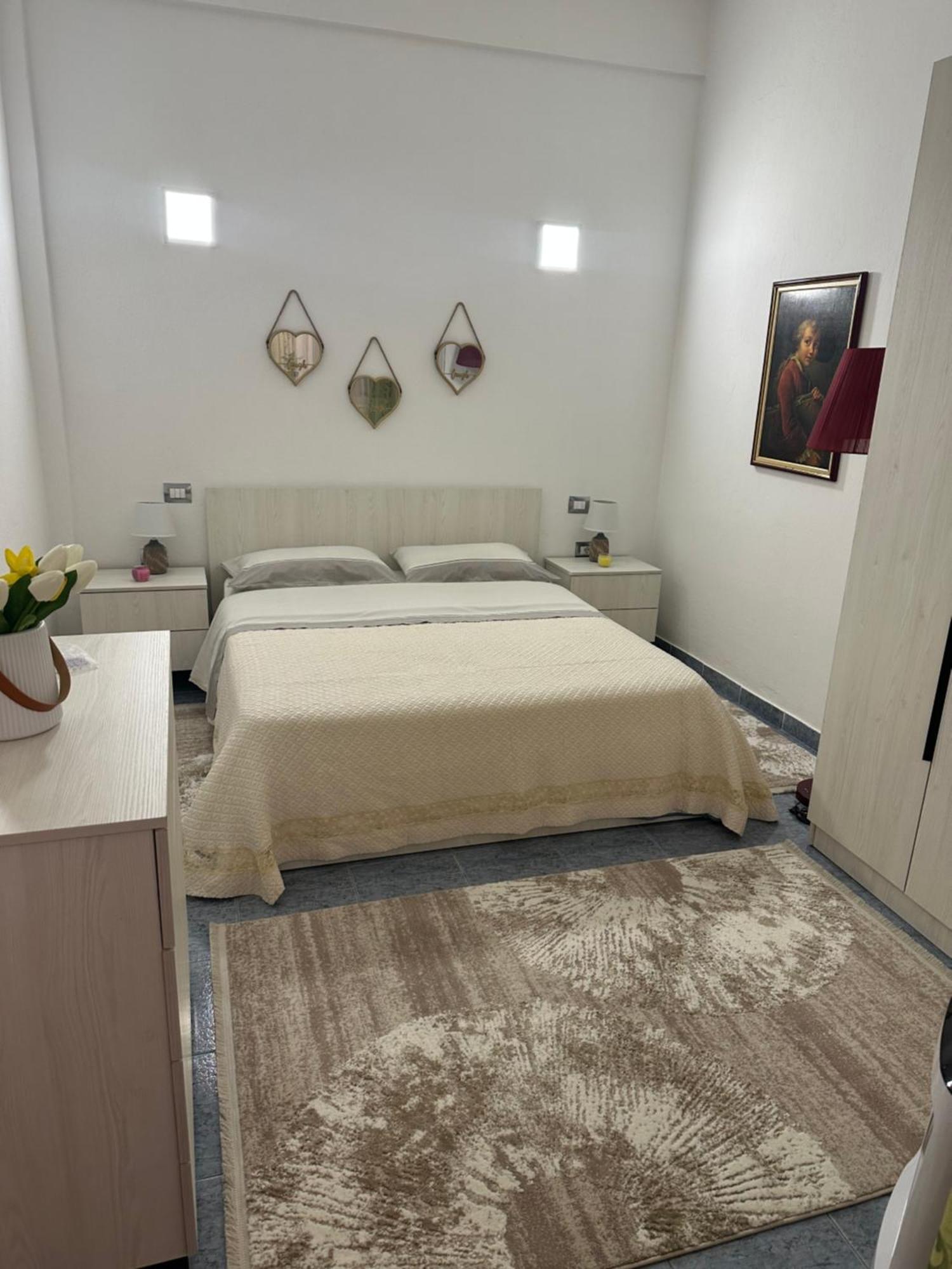 Apartment Near The Centre Of Tirana Exterior photo